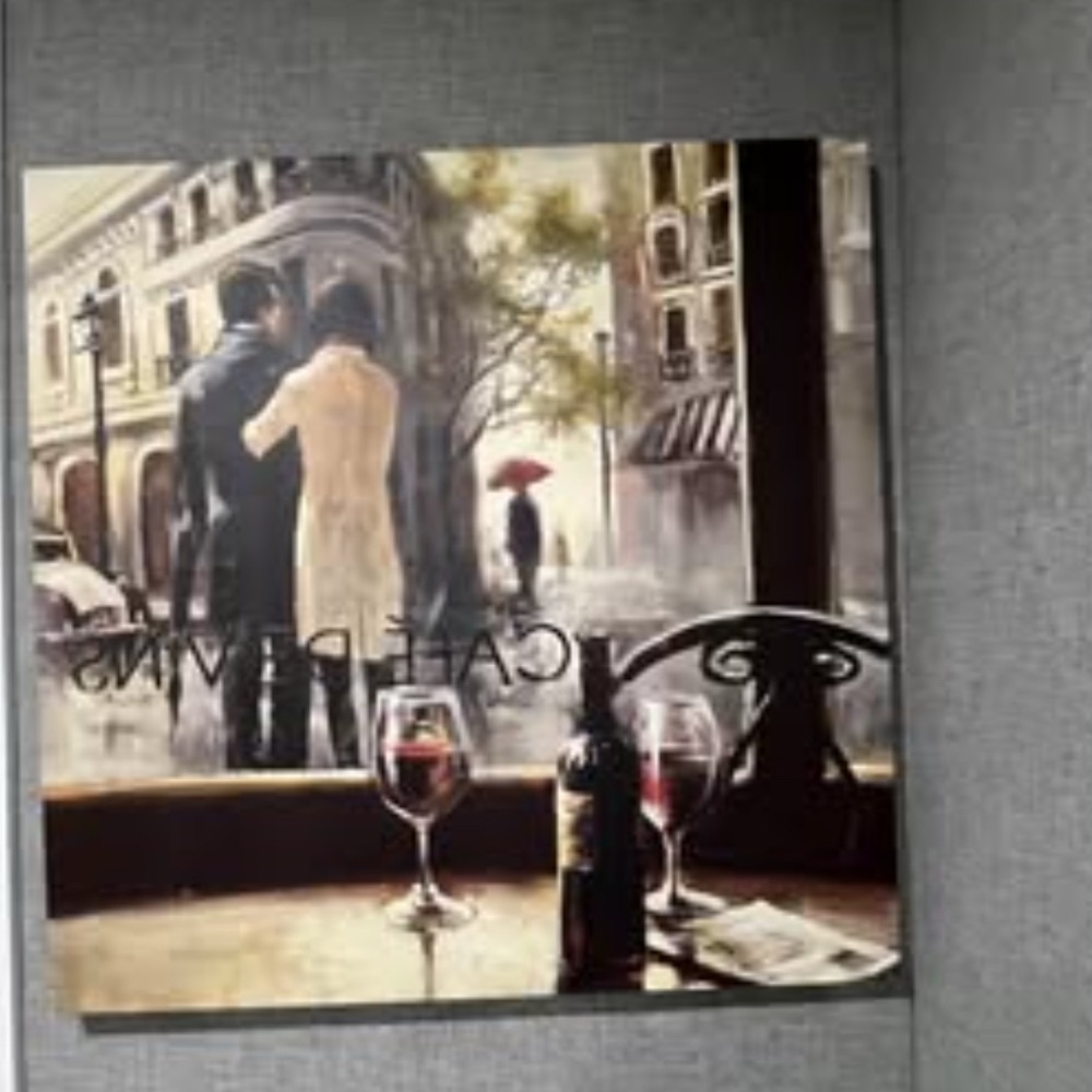 Wall art wrapped canvas. Like new. Vino. Wine.  Measurements in photos.